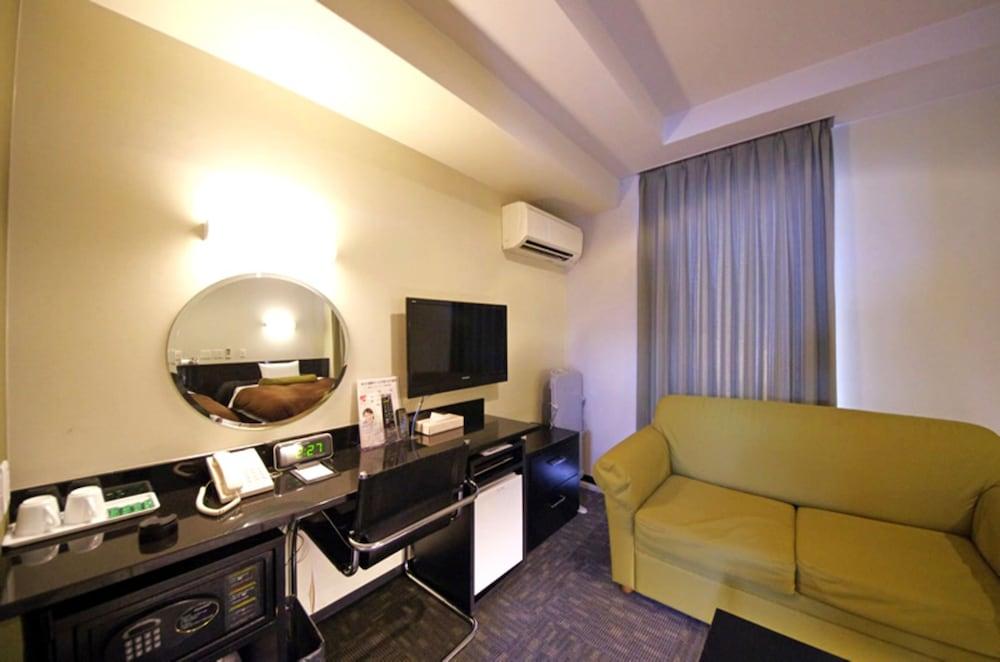 Hotel Urbain Hiroshima Executive Exterior foto