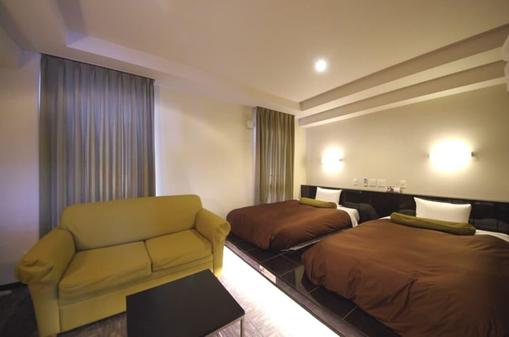 Hotel Urbain Hiroshima Executive Exterior foto